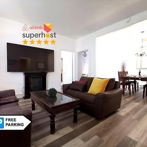 https://old-quebec-les-suites-montcalm-2-free-parking.hotelsquebeccity.net